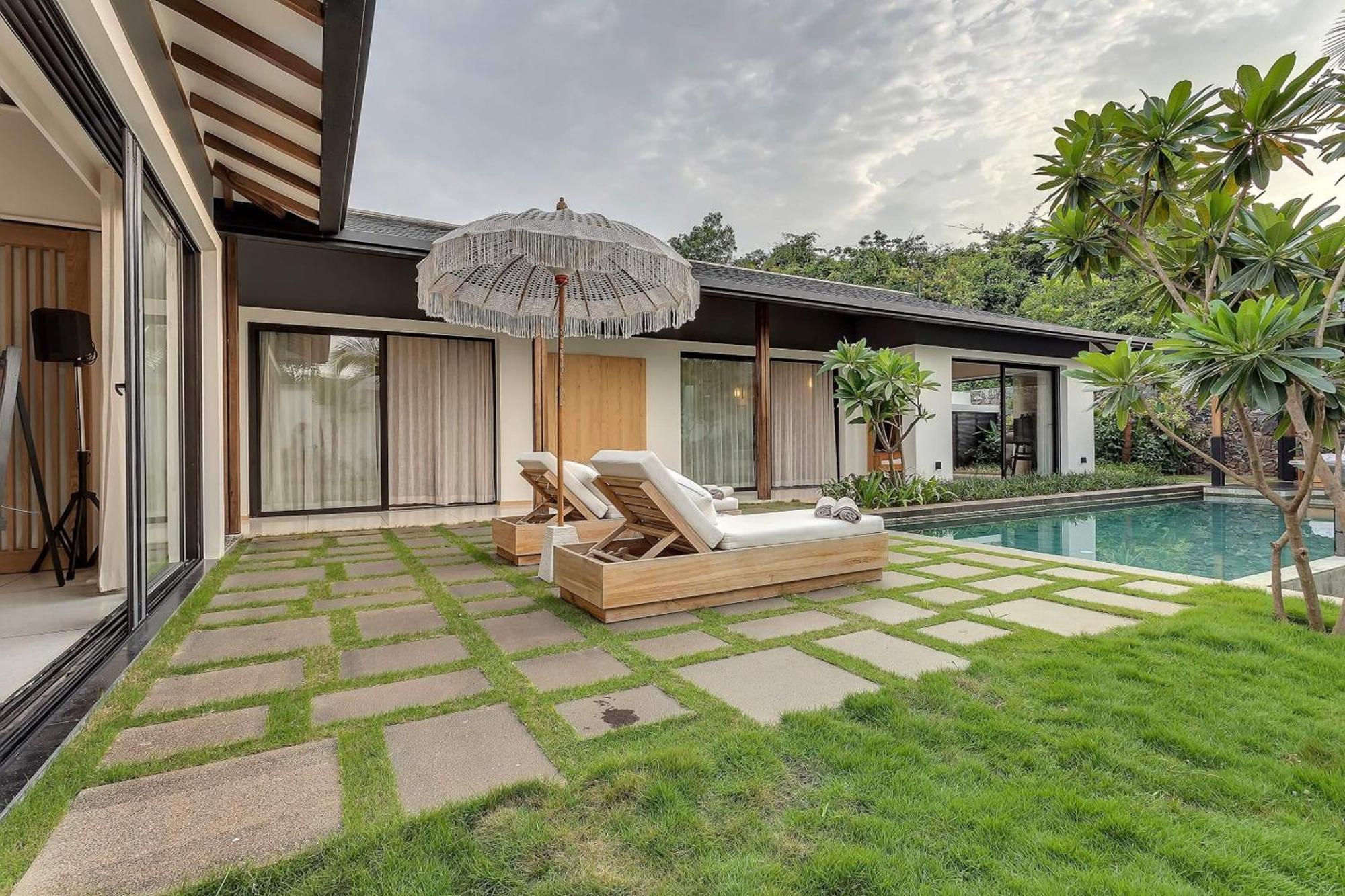 Over Water Villas - Rumah Hutan Cunchelim Exterior photo